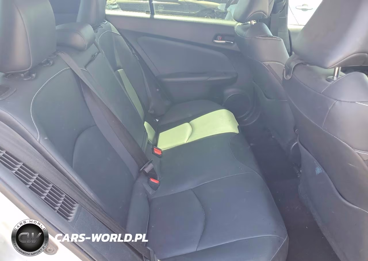 2021 Toyota Prius Prime Xle VIN:JTDKAMFP6M3182471 - 10