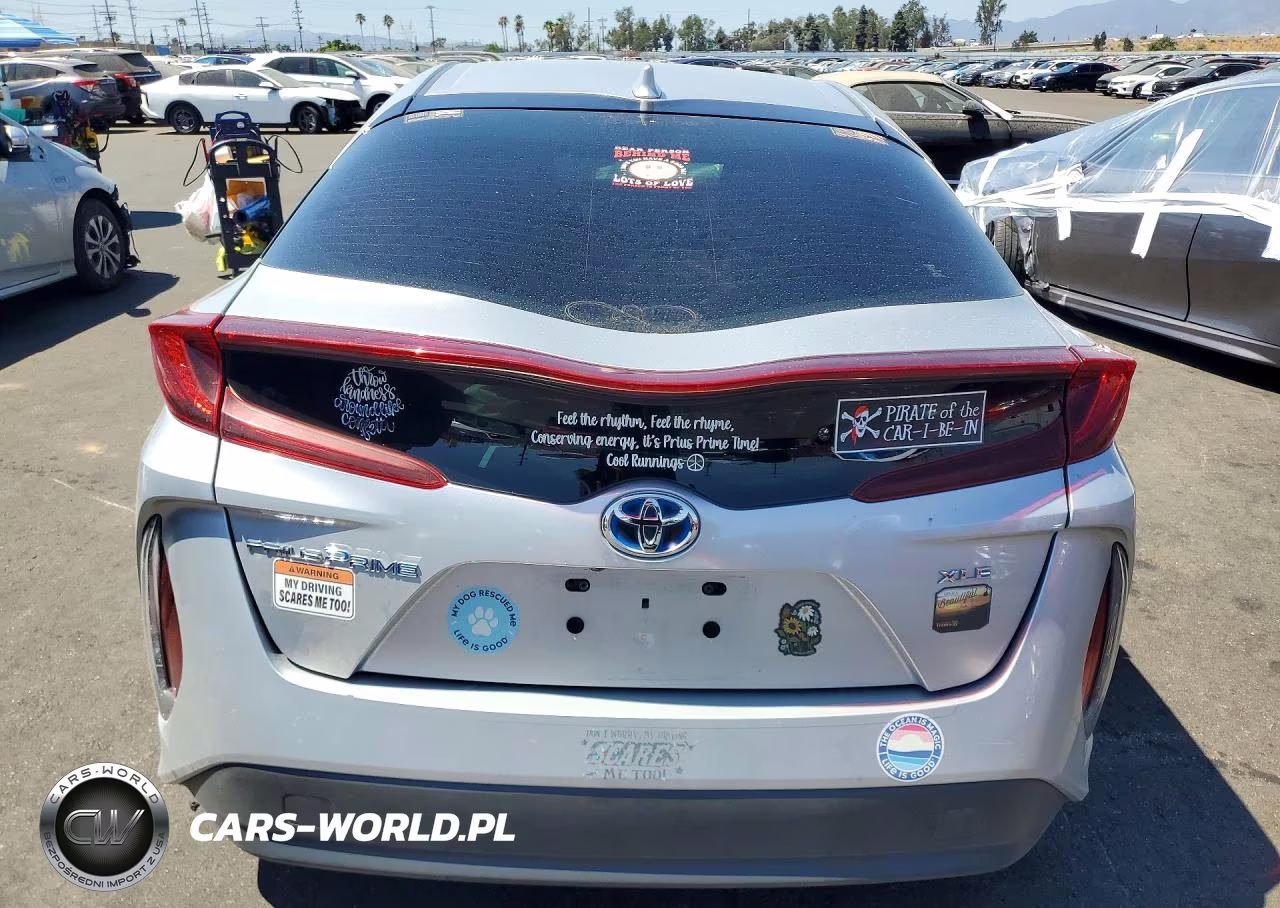2021 Toyota Prius Prime Xle VIN:JTDKAMFP6M3182471 - 6