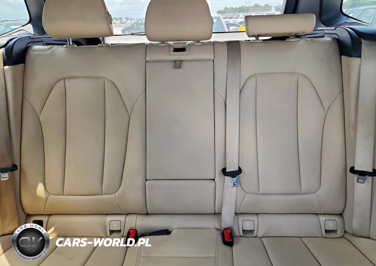 2019 BMW X3 Sdrive30I VIN:5UXTR7C58KLR52361 - 11