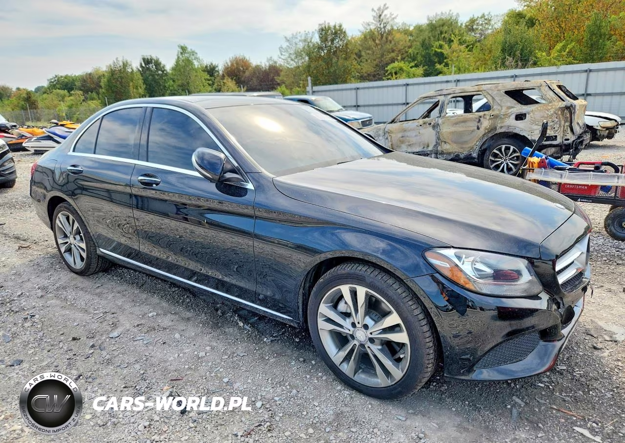 2015 Mercedes-Benz C 300 4Matic VIN:55SWF4KB5FU092522 - 4