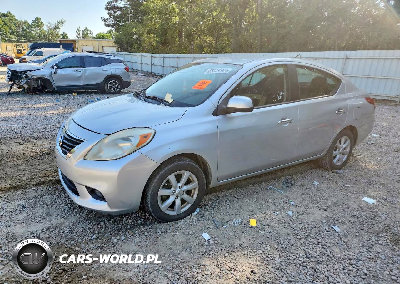 2012 Nissan Versa 1.6 S