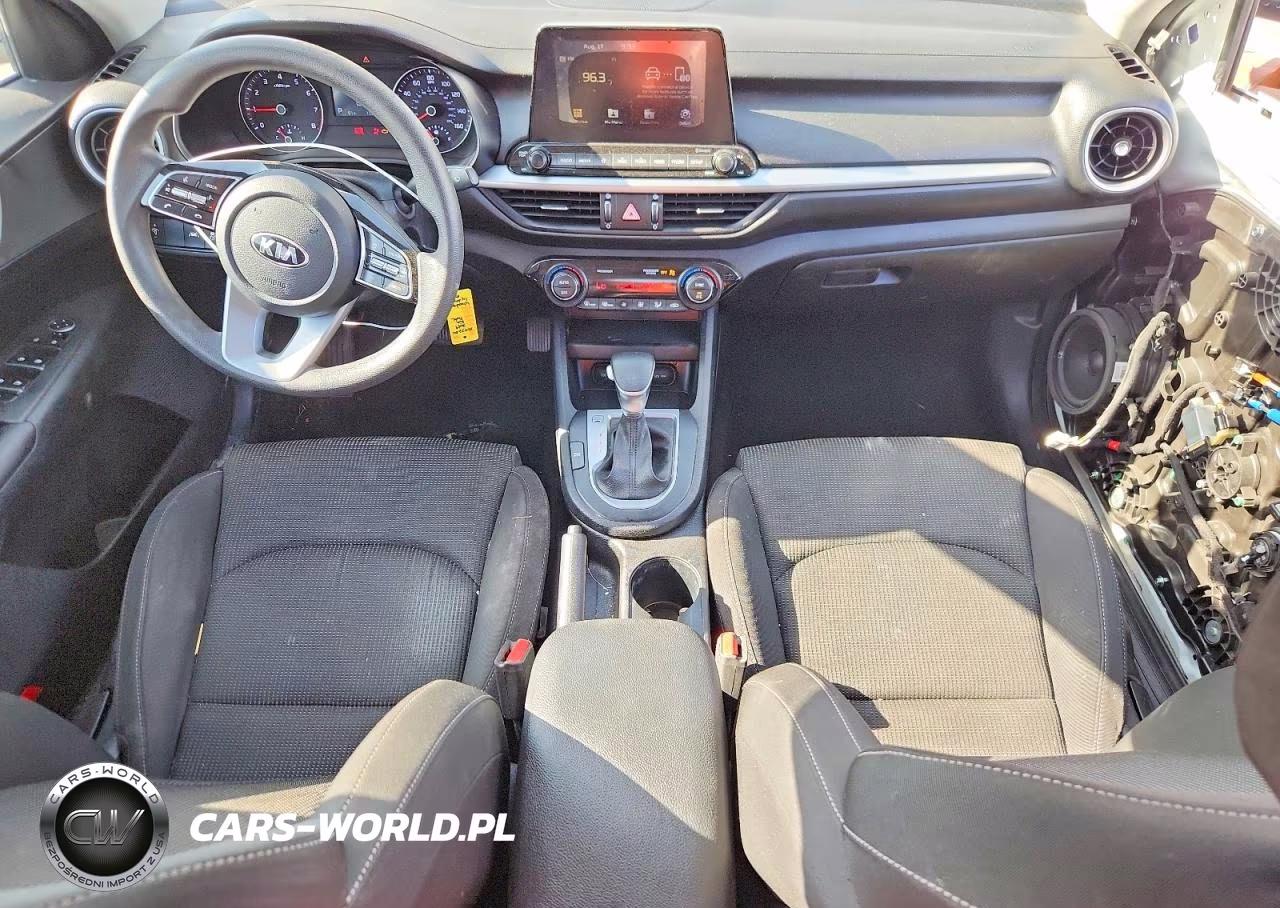 2019 Kia Forte Lxs VIN:3KPF24ADXKE035913 - 8