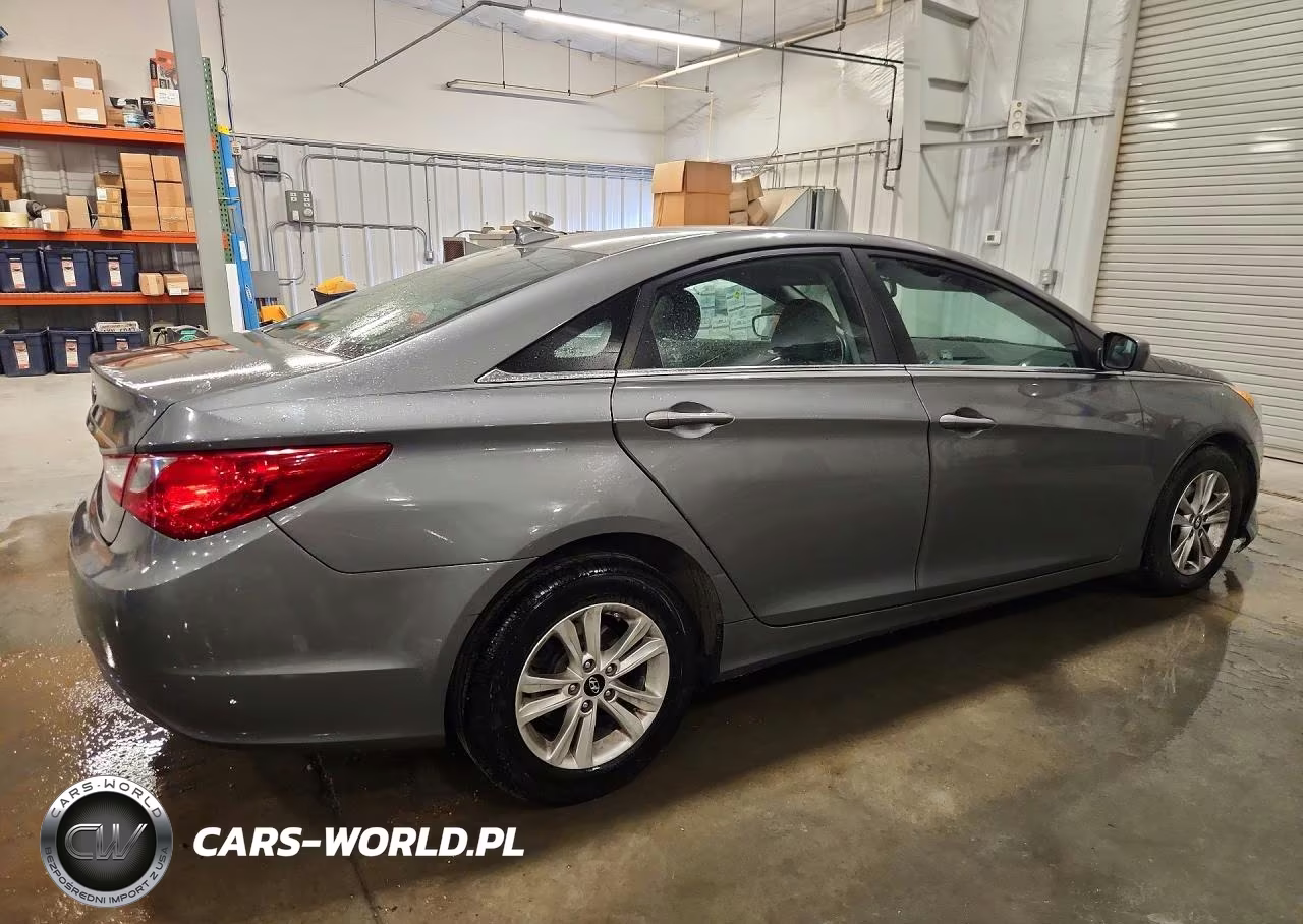 2013 Hyundai Sonata Gls VIN:5NPEB4AC1DH655017 - 3