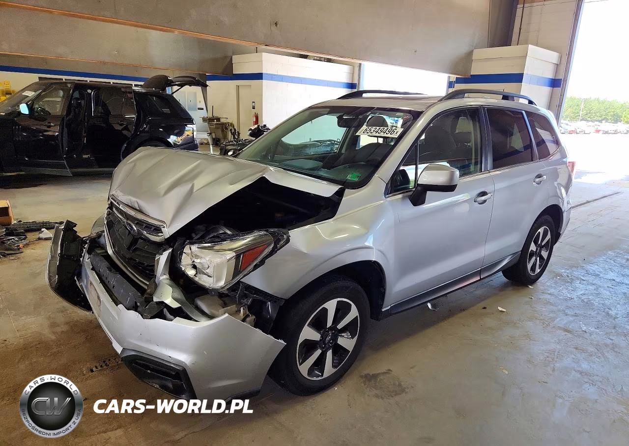 2017 Subaru Forester 2.5I Limited – zdjęcie 1 z 13