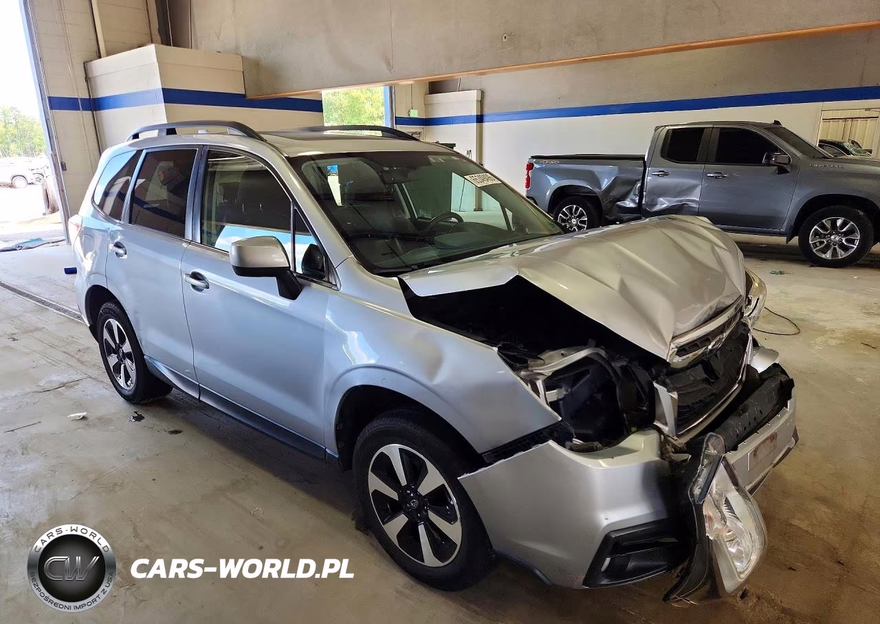2017 Subaru Forester 2.5I Limited VIN:JF2SJAJC4HH523329 - 4