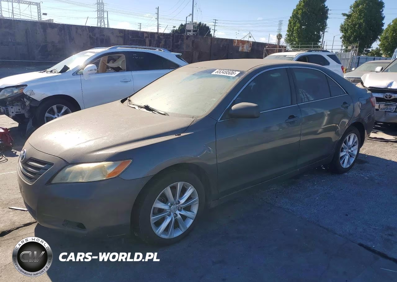 2007 Toyota Camry Le – zdjęcie 1 z 12