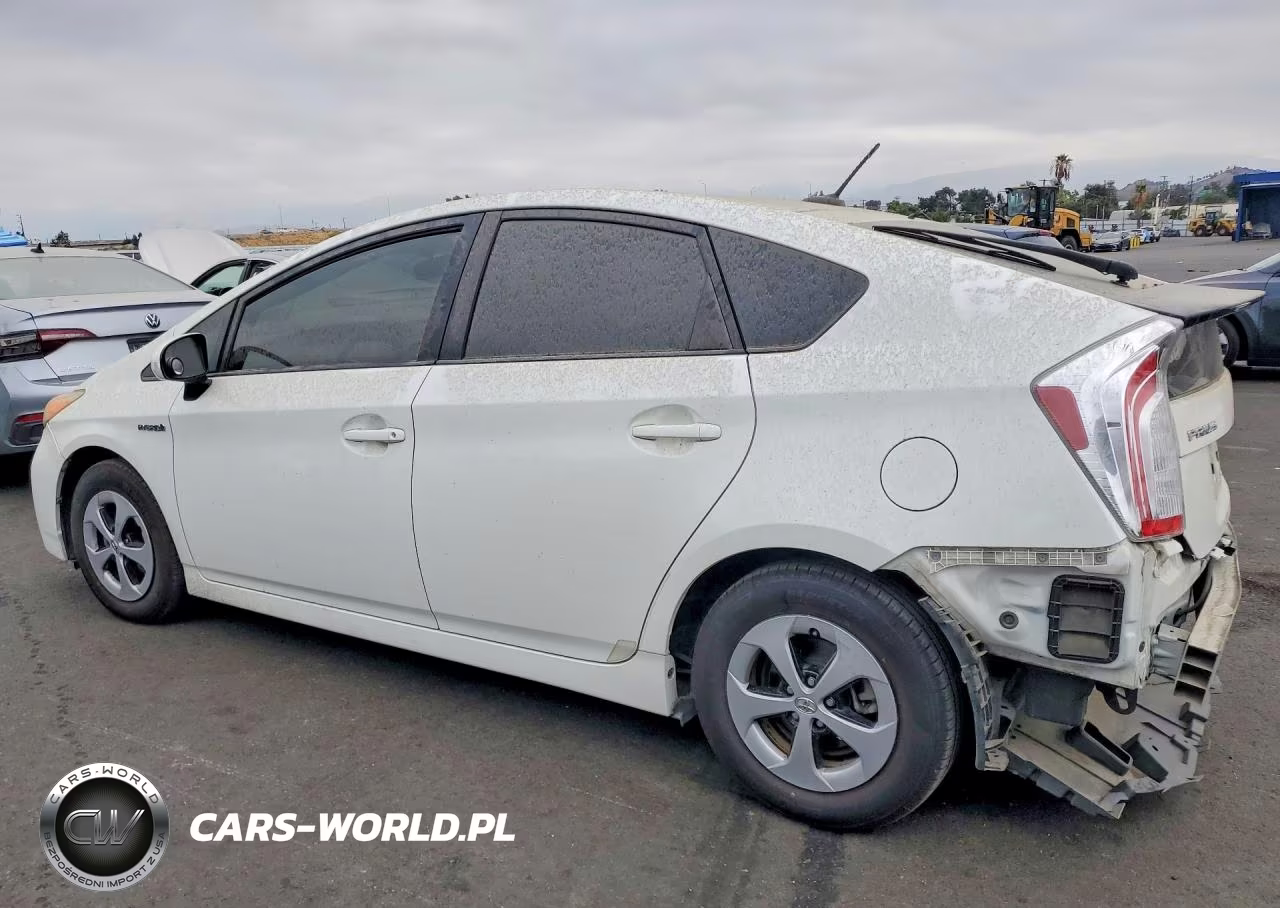 2015 Toyota Prius Three VIN:JTDKN3DU1F1910025 - 2