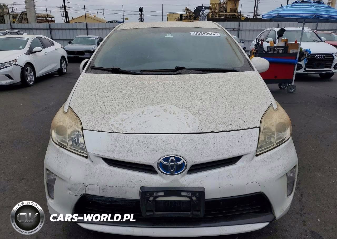 2015 Toyota Prius Three VIN:JTDKN3DU1F1910025 - 5