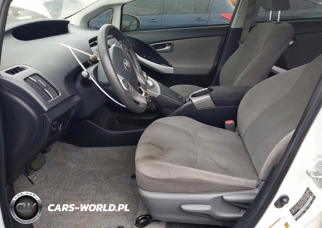 2015 Toyota Prius Three VIN:JTDKN3DU1F1910025 - 7