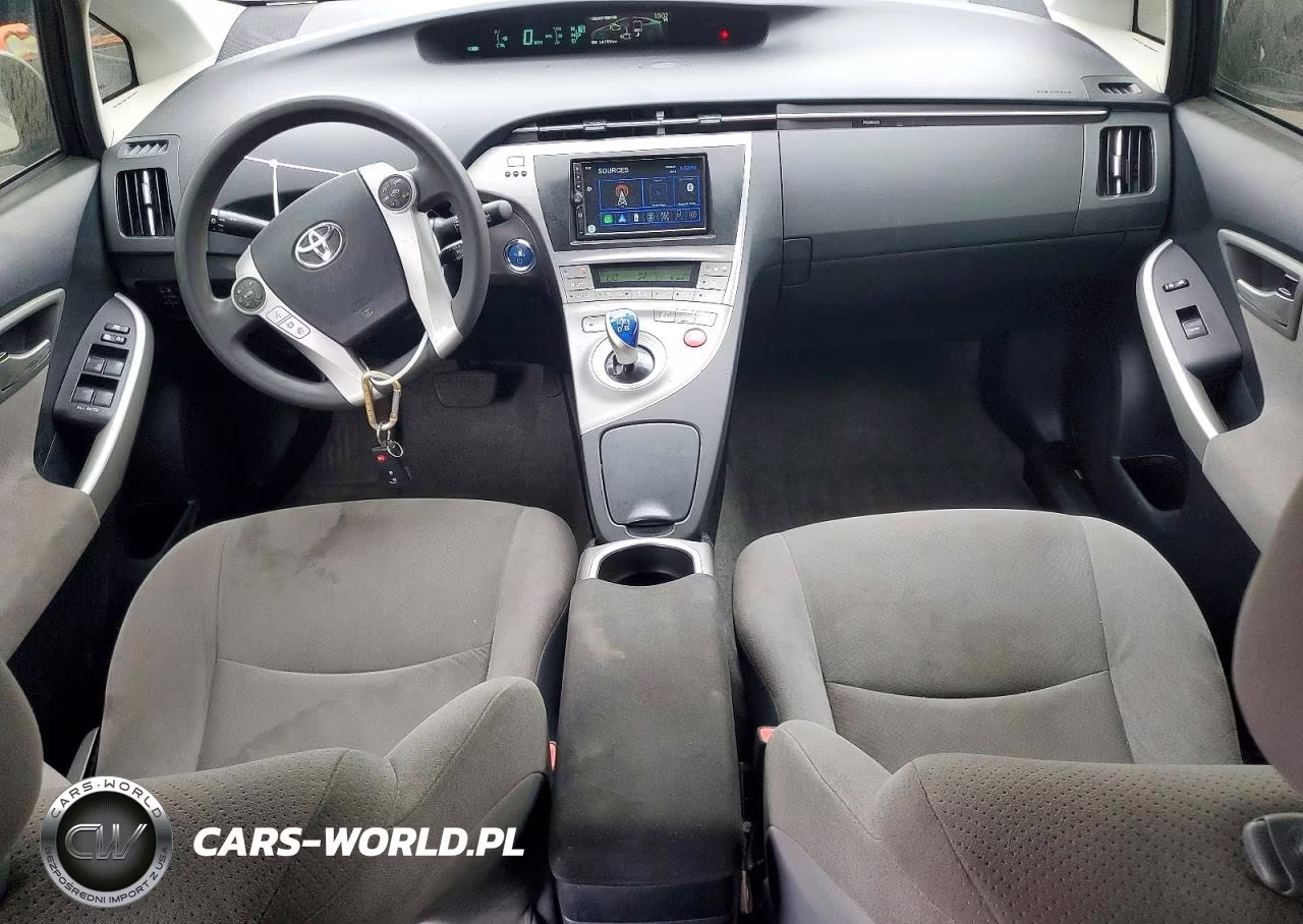 2015 Toyota Prius Three VIN:JTDKN3DU1F1910025 - 8