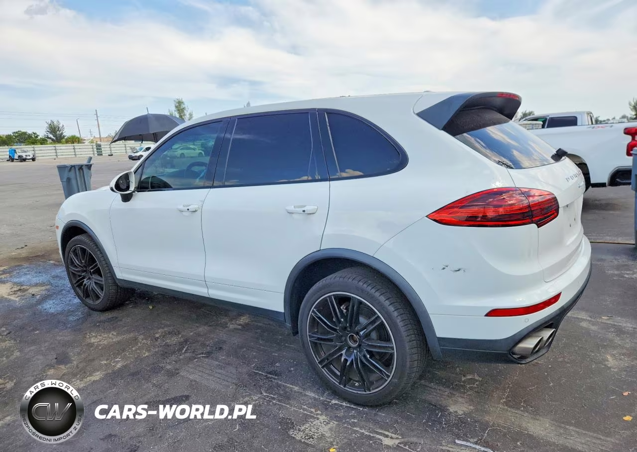 2016 Porsche Cayenne S VIN:WP1AB2A25GLA95639 - 2