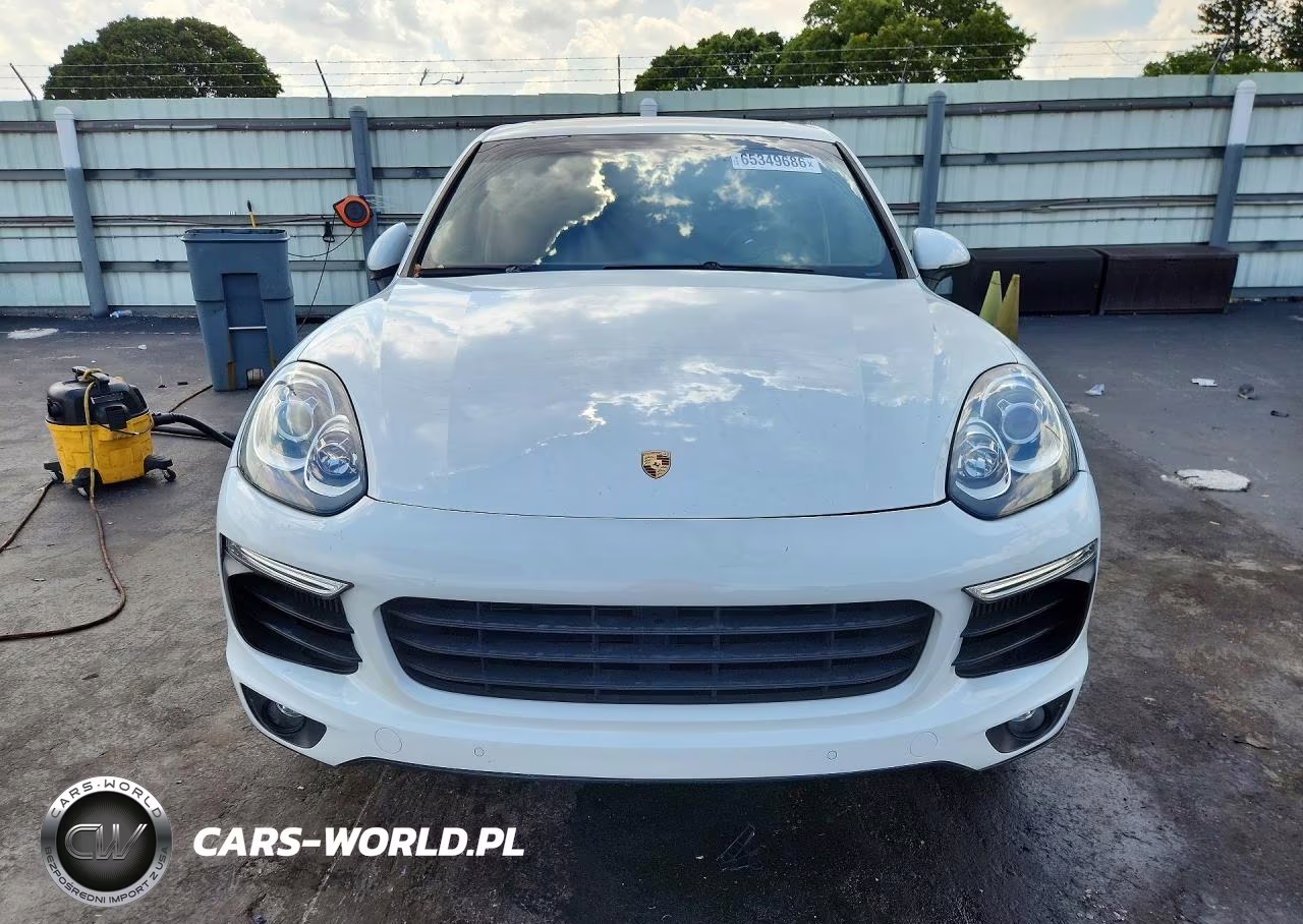 2016 Porsche Cayenne S VIN:WP1AB2A25GLA95639 - 5