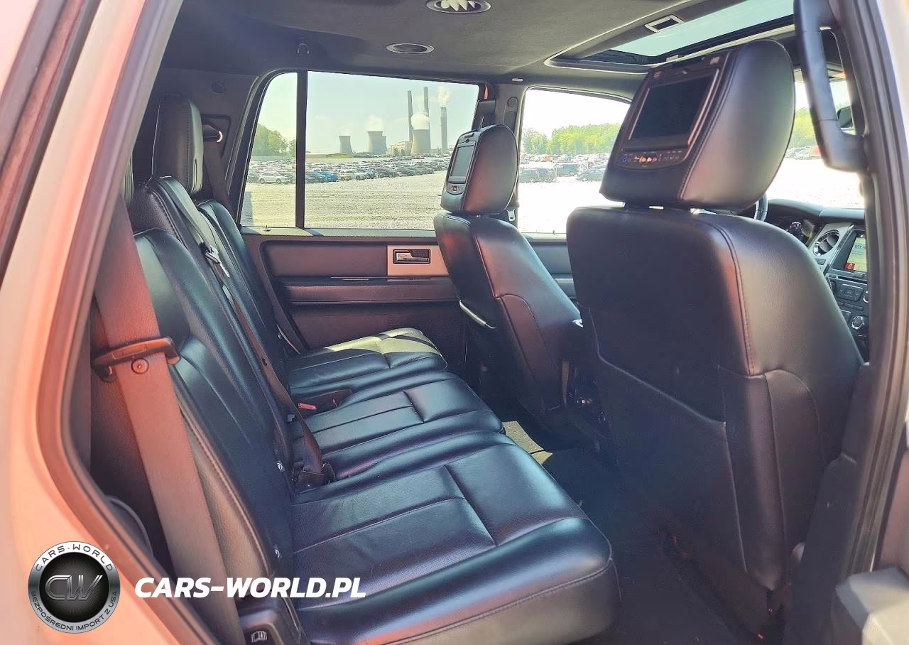 2016 Ford Expedition Limited VIN:1FMJU2AT9GEF10627 - 10