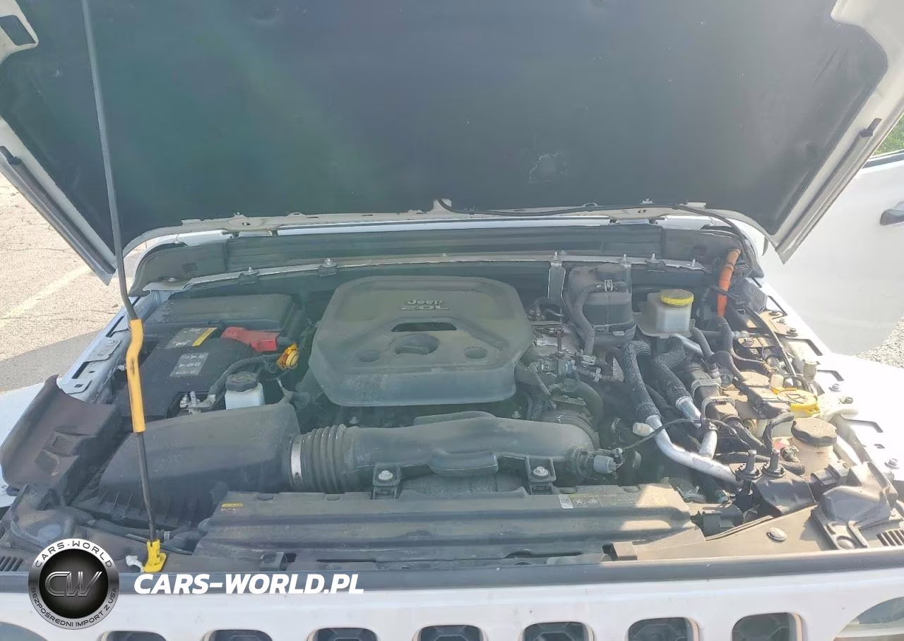 2021 Jeep Wrangler Unlimited Sahara 4Xe VIN:1C4JJXP6XMW682330 - 11