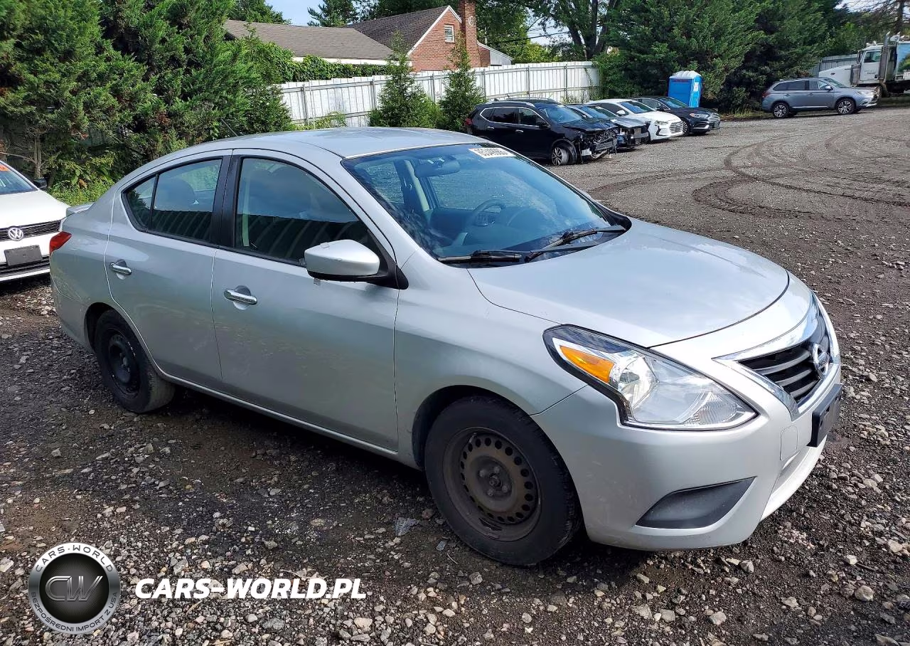 2018 Nissan Versa Sv VIN:3N1CN7AP6JK415856 - 4