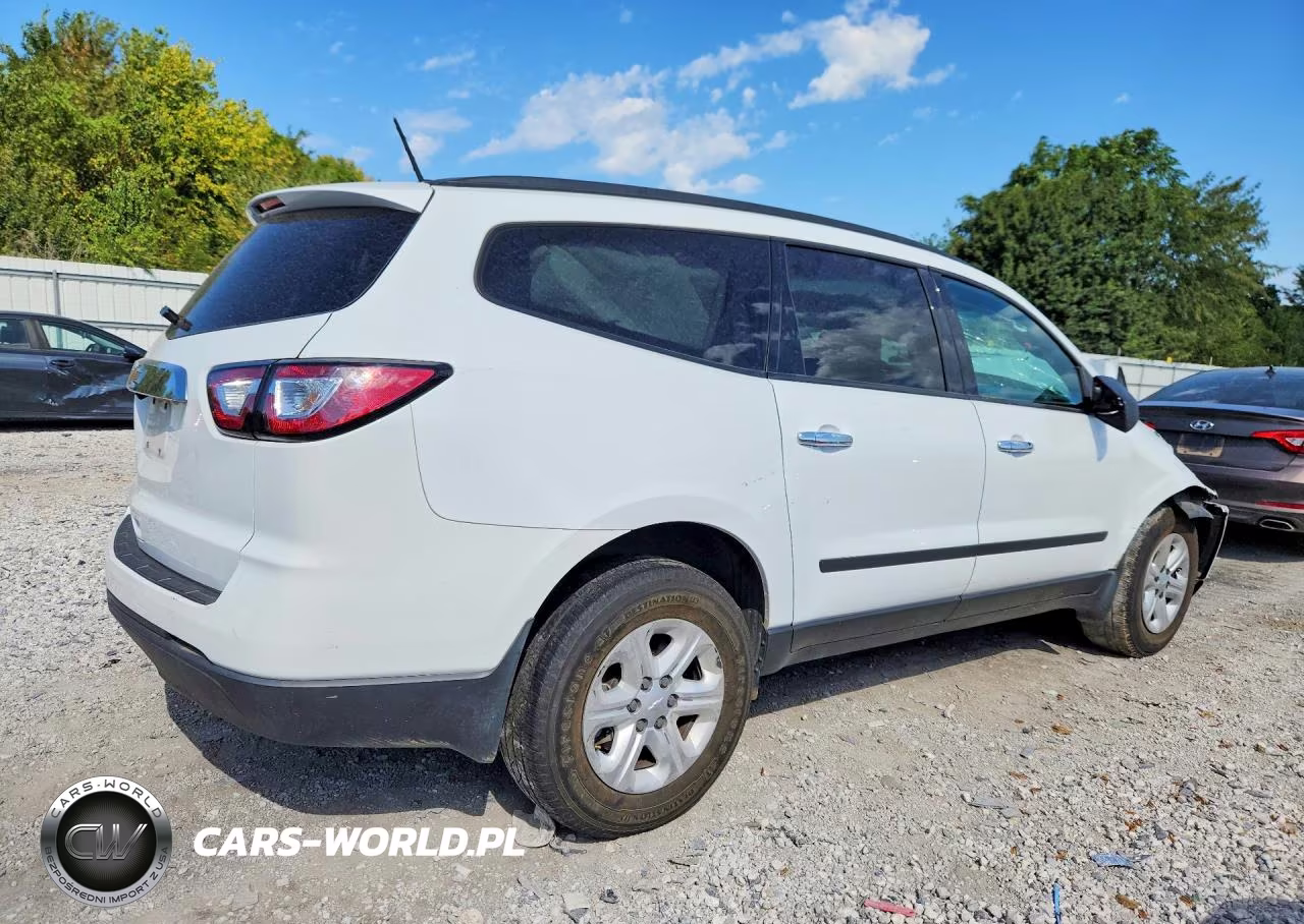 2017 Chevrolet Traverse Ls VIN:1GNKRFEDXHJ258102 - 3