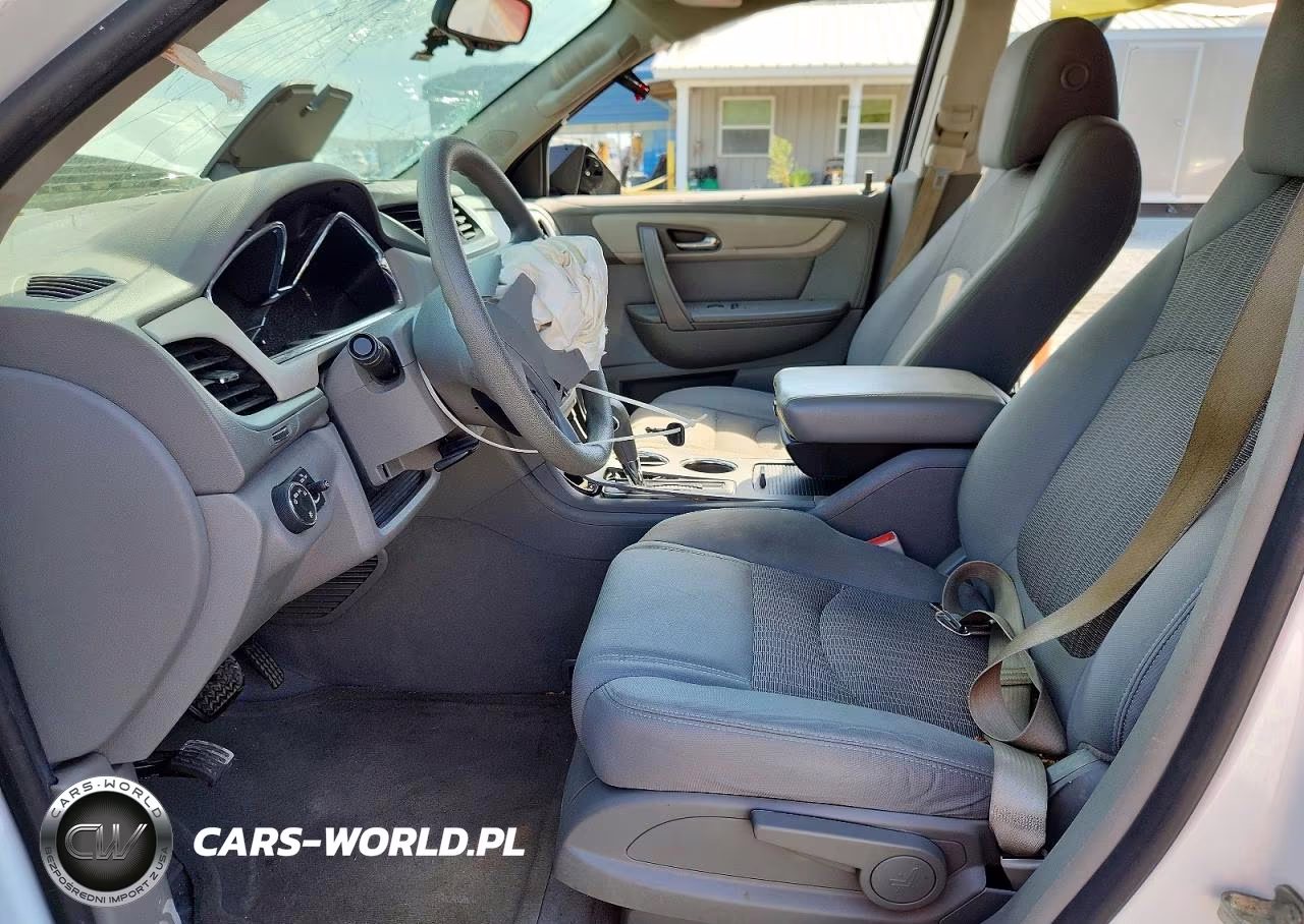 2017 Chevrolet Traverse Ls VIN:1GNKRFEDXHJ258102 - 7