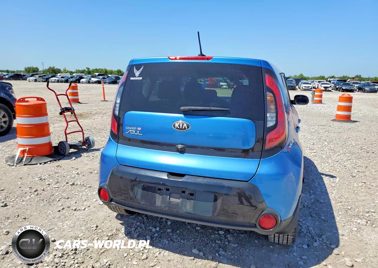 2016 Kia Soul + VIN:KNDJP3A52G7345611 - 6