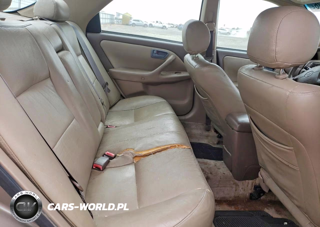 1999 Toyota Camry Ce VIN:4T1BG22K1XU477680 - 10