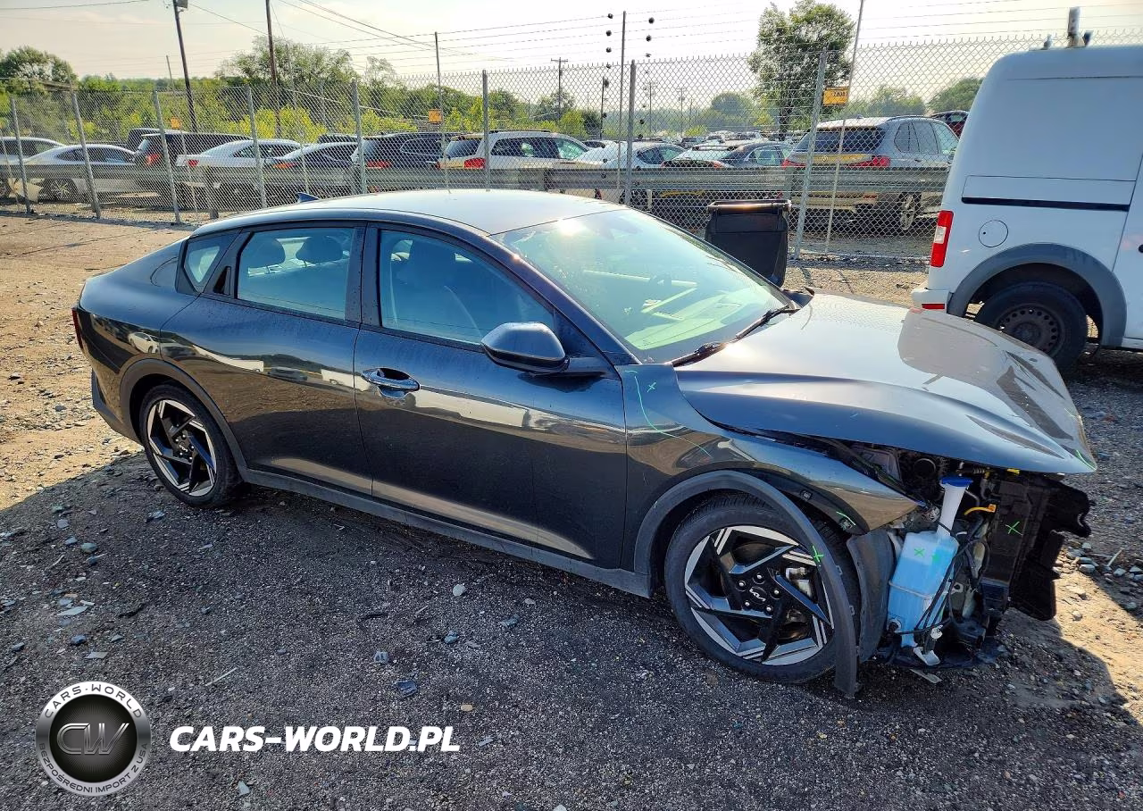 2025 Kia K4 Ex VIN:3KPFU4DEXSE032413 - 4
