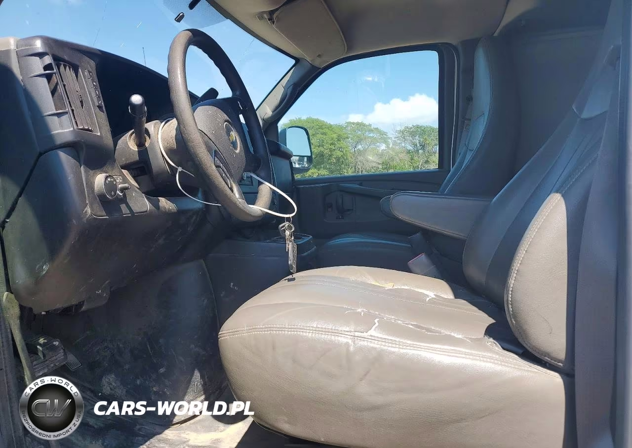 2014 Chevrolet Express 2500 Cargo Delivery Van VIN:1GCWGGBG1E1207376 - 7
