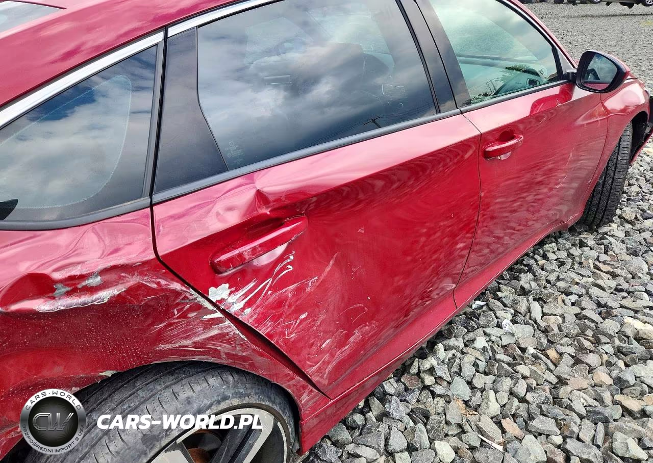 2018 Honda Accord Sport VIN:1HGCV1F36JA097837 - 10