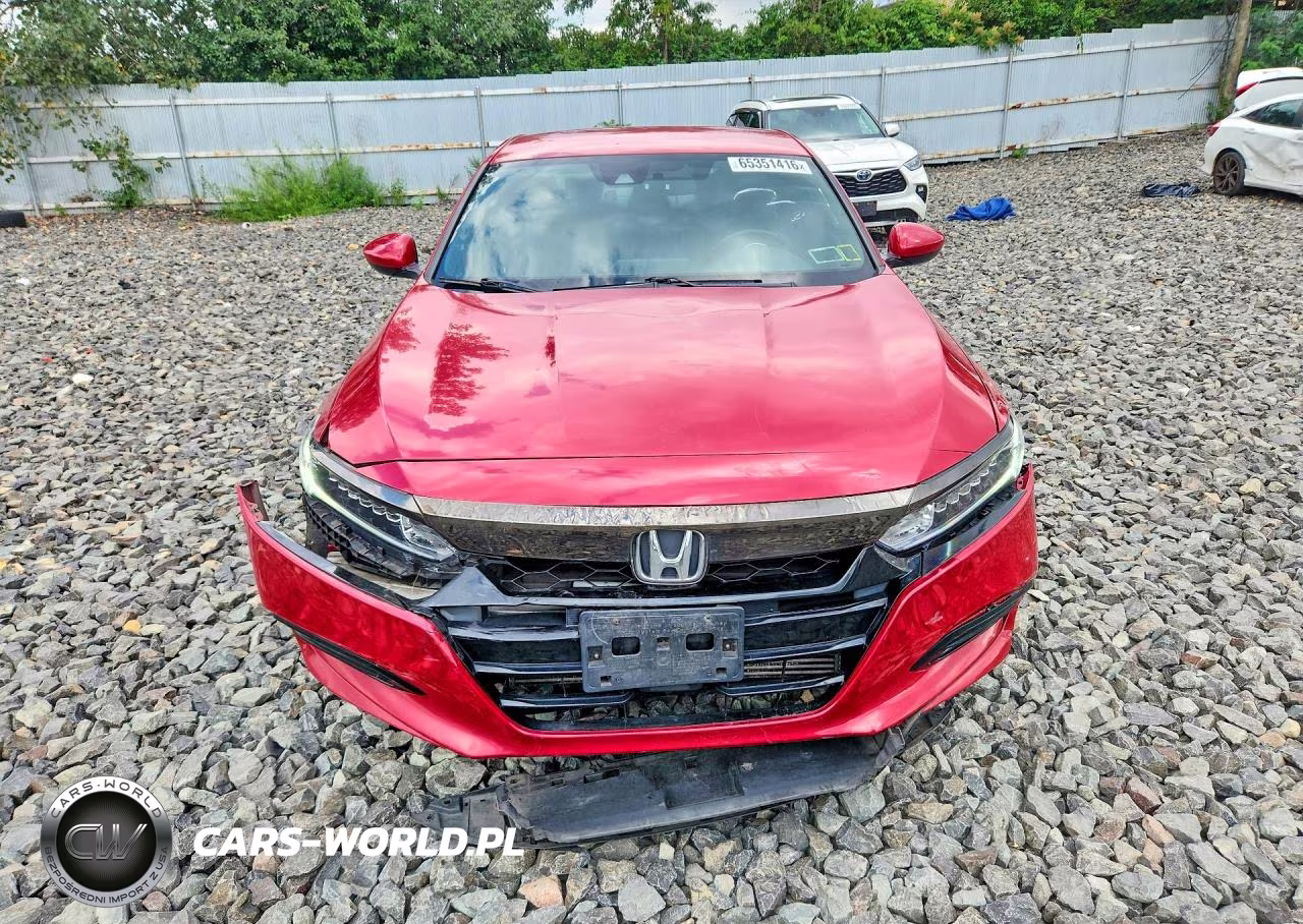 2018 Honda Accord Sport VIN:1HGCV1F36JA097837 - 5