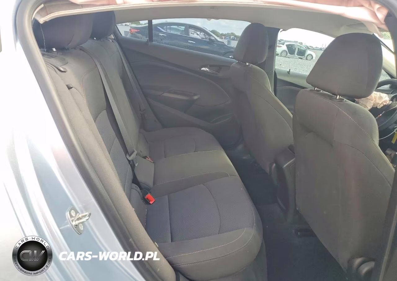 2018 Chevrolet Cruze Ls VIN:1G1BC5SM0J7139379 - 10