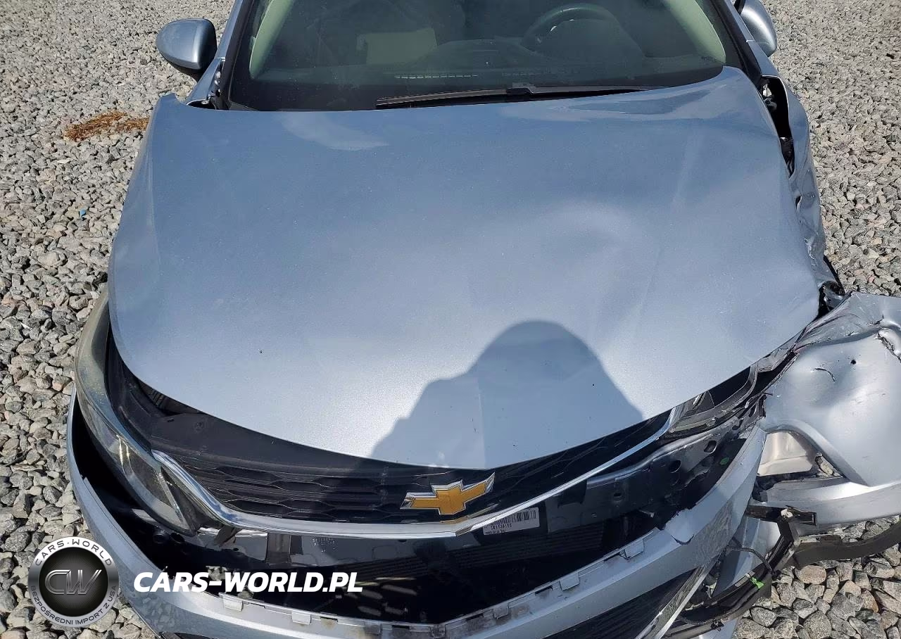 2018 Chevrolet Cruze Ls VIN:1G1BC5SM0J7139379 - 11