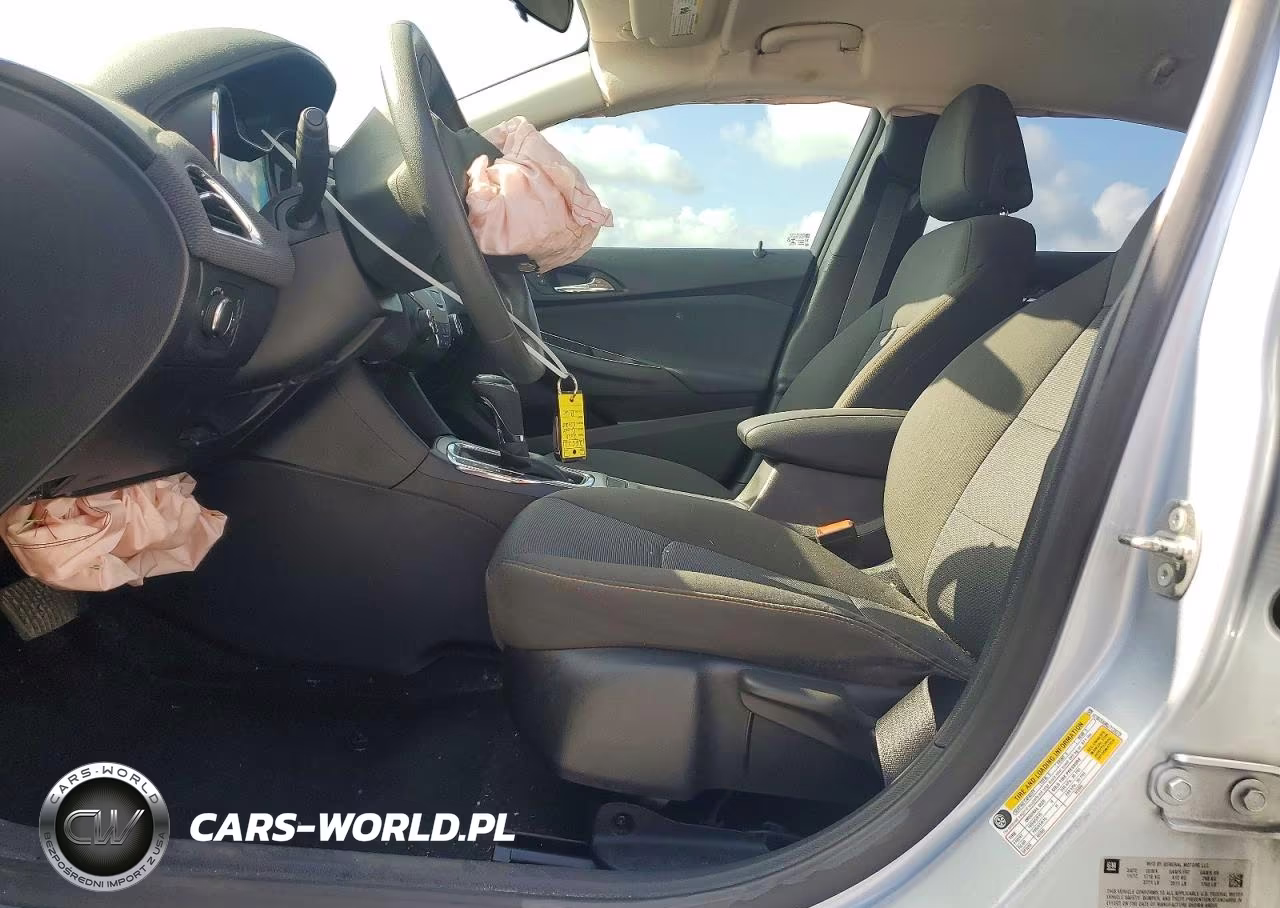 2018 Chevrolet Cruze Ls VIN:1G1BC5SM0J7139379 - 7