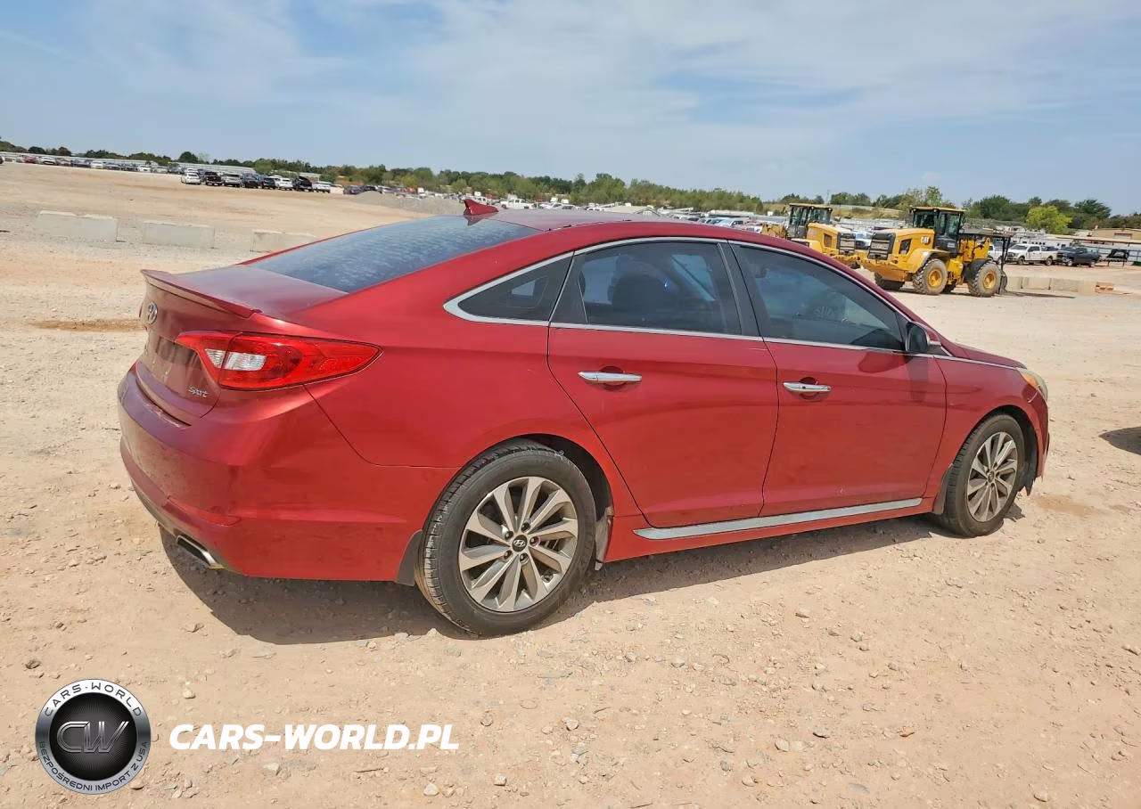 2015 Hyundai Sonata Sport VIN:5NPE34AF2FH201370 - 3