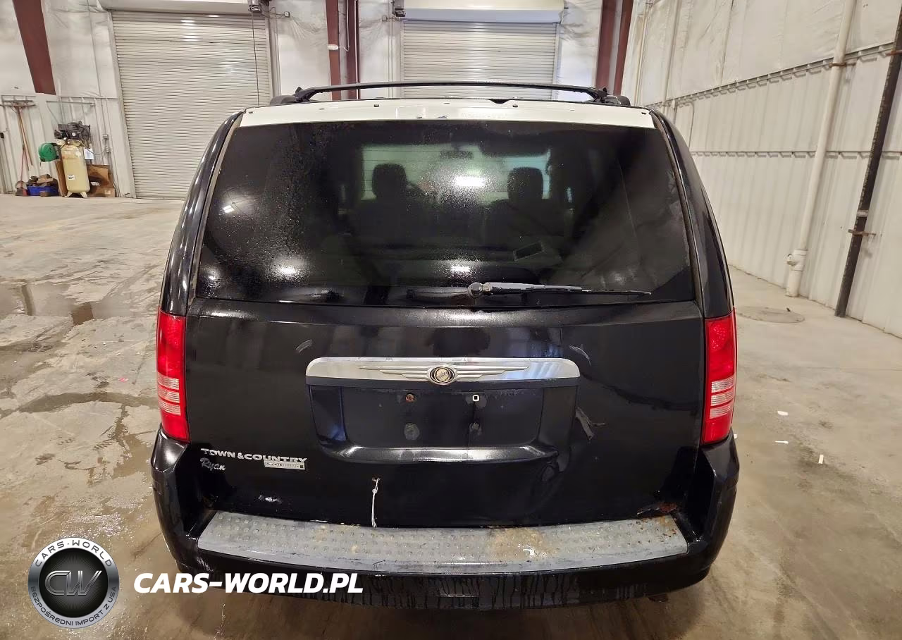 2008 Chrysler Town & Country Touring VIN:2A8HR54P48R675938 - 6