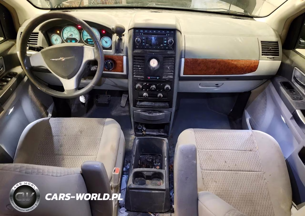 2008 Chrysler Town & Country Touring VIN:2A8HR54P48R675938 - 8