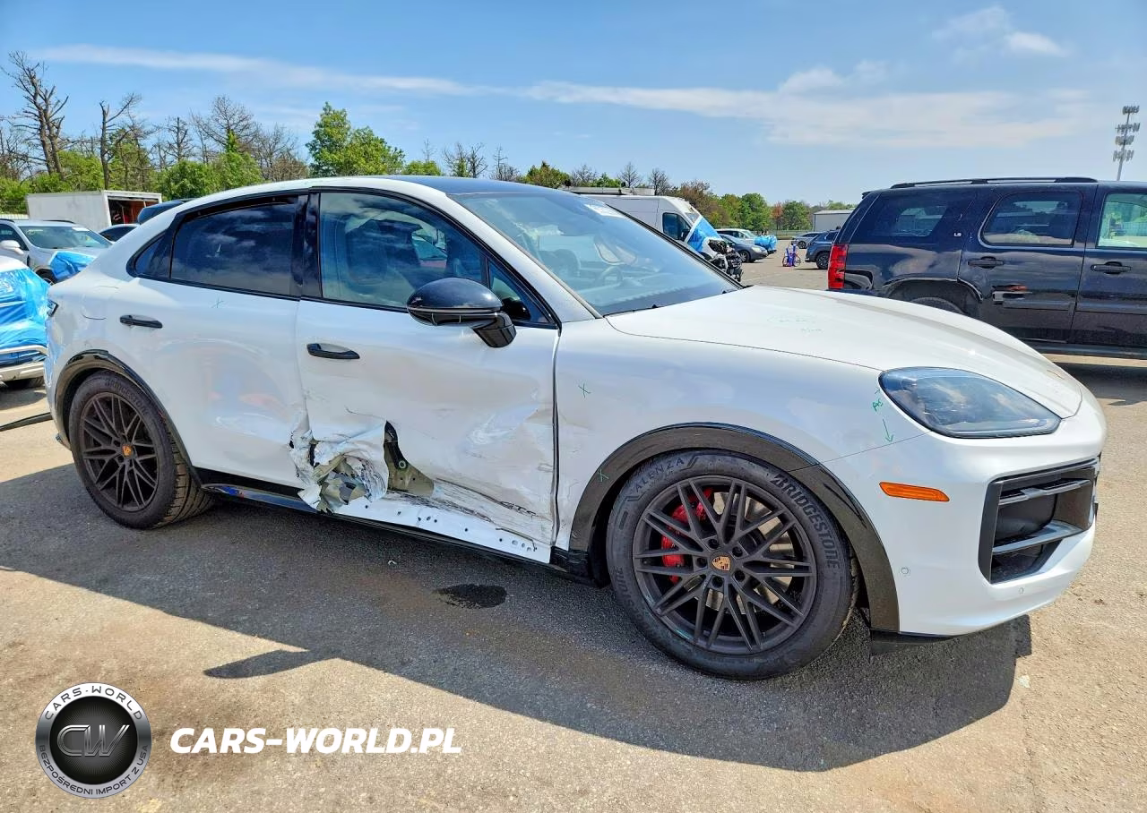 2025 Porsche Cayenne Gts Coupe VIN:WP1BG2AYXSDA44358 - 4