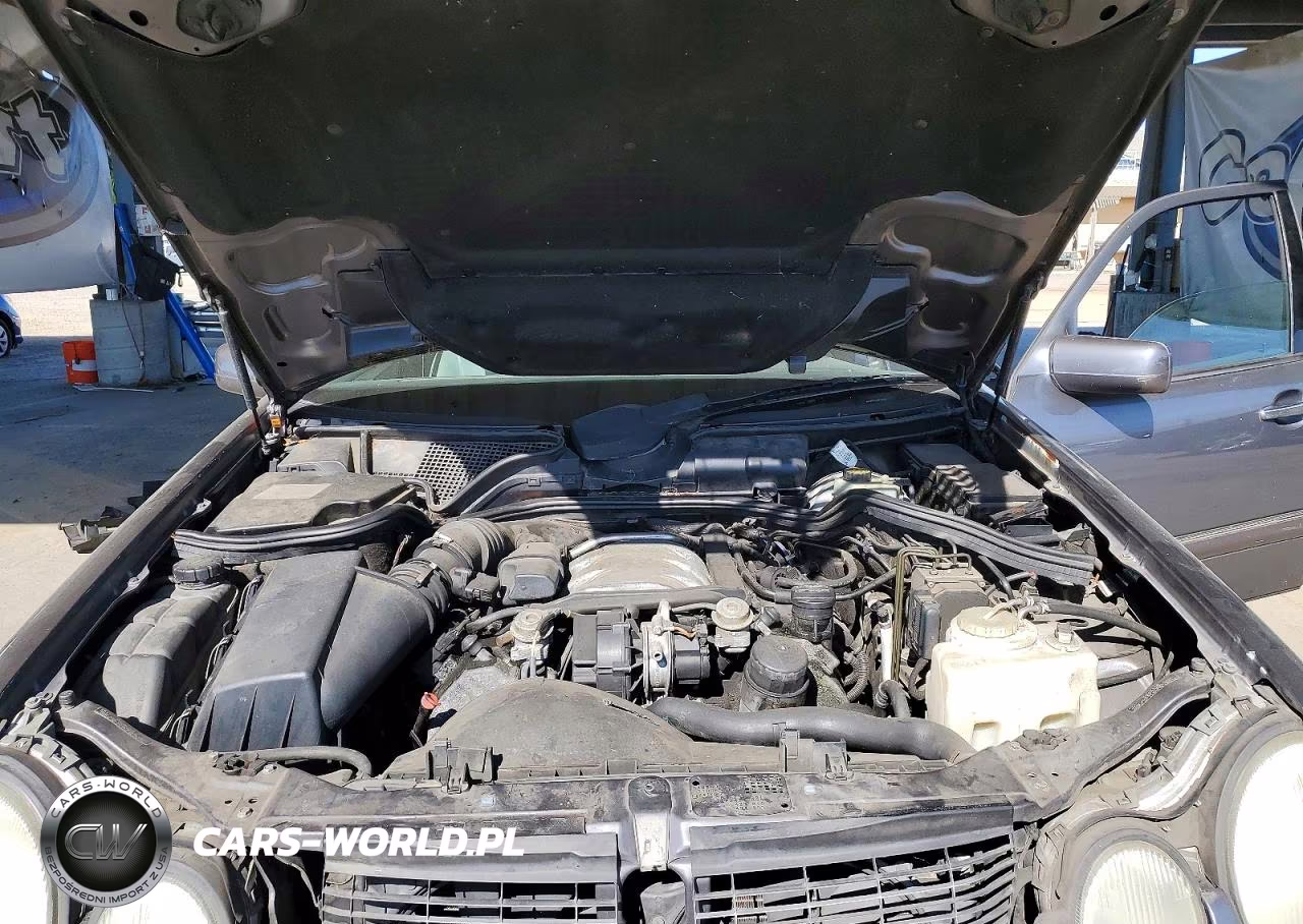 1998 Mercedes-Benz E 320 VIN:WDBJF65F3WA547929 - 11