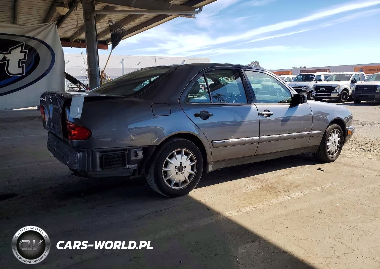 1998 Mercedes-Benz E 320 VIN:WDBJF65F3WA547929 - 3