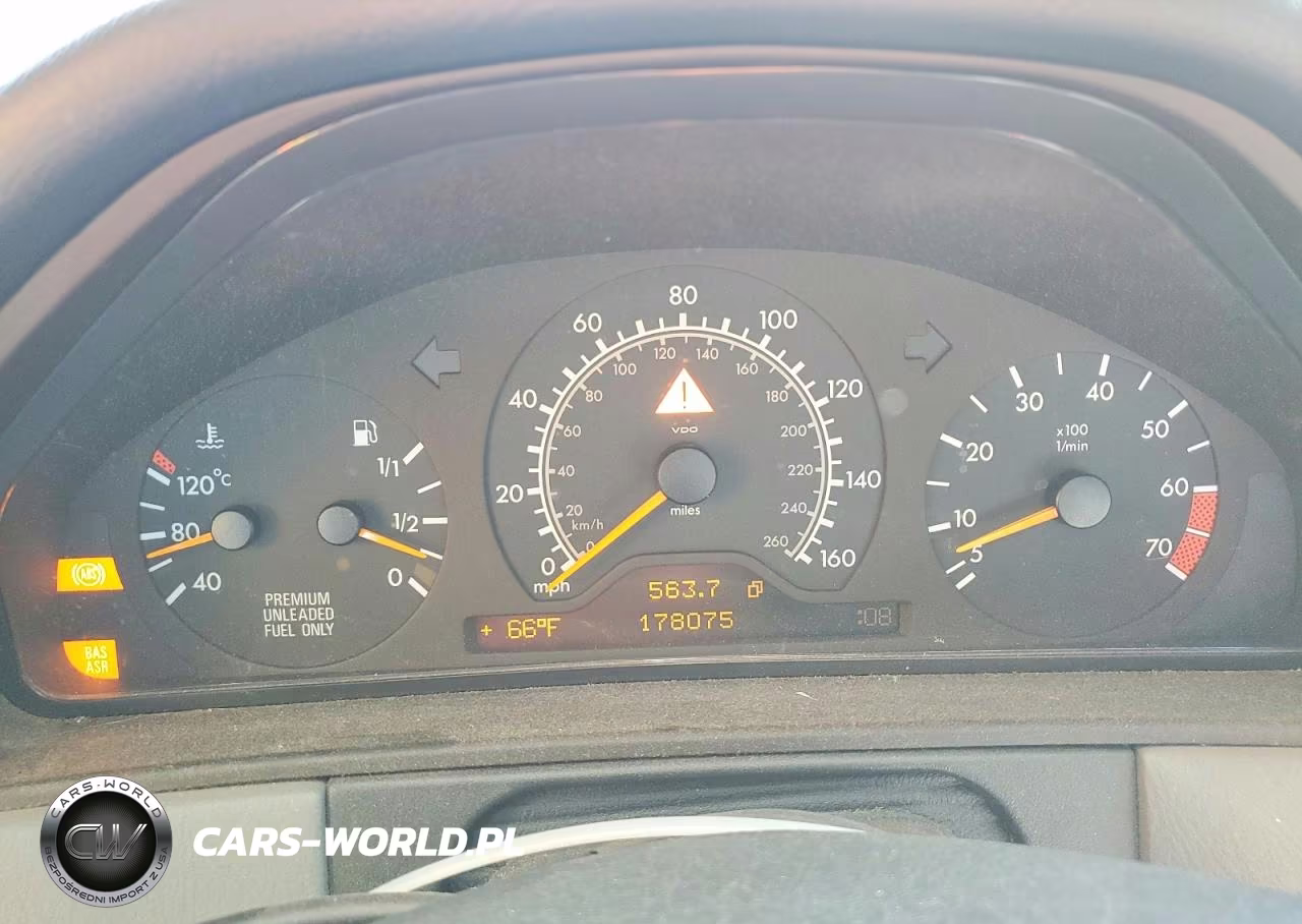 1998 Mercedes-Benz E 320 VIN:WDBJF65F3WA547929 - 9