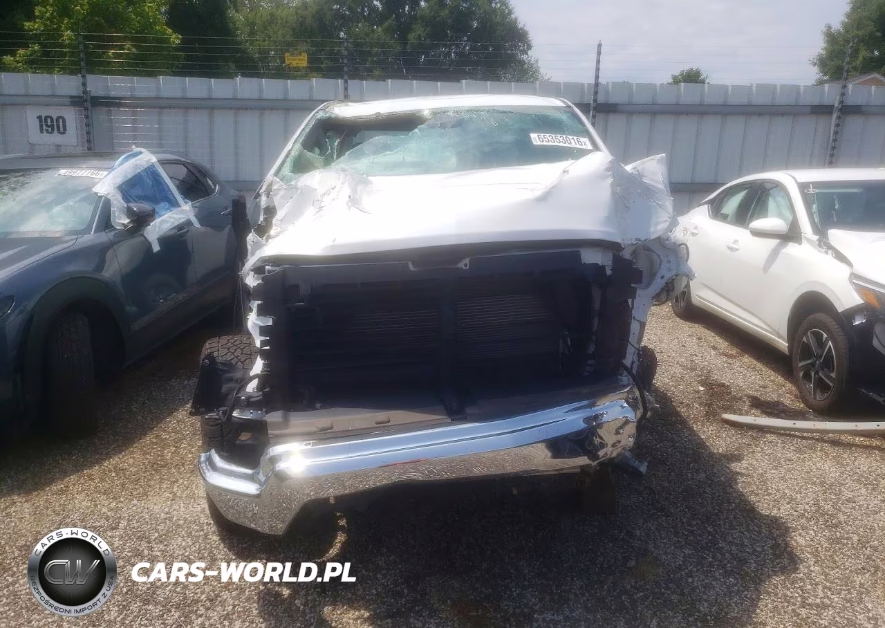 2023 Chevrolet Silverado C1500 VIN:3GCNAAED8PG284892 - 5