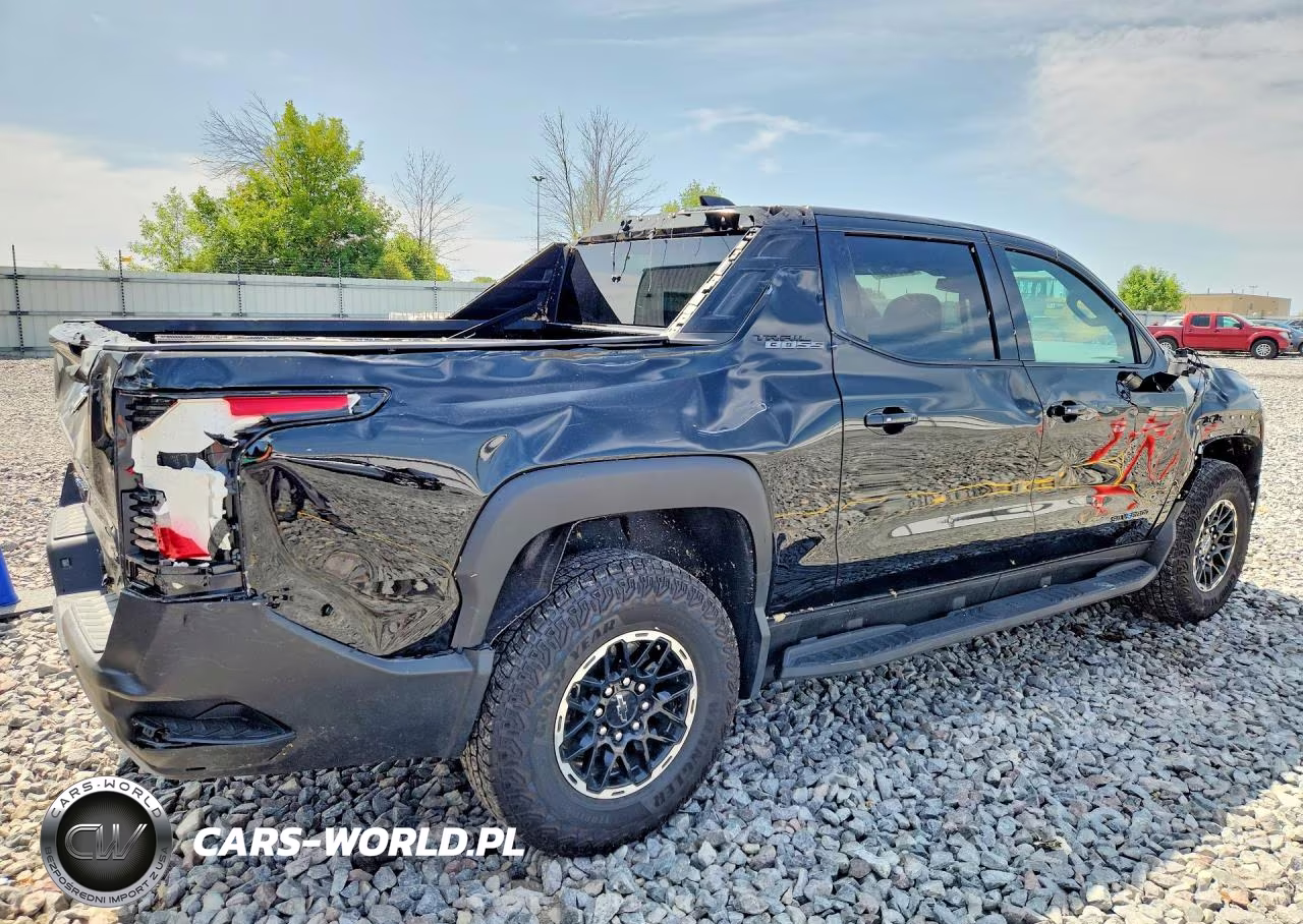 2026 Chevrolet Silverado Trail Boss VIN:1GC403ED9TU408413 - 3