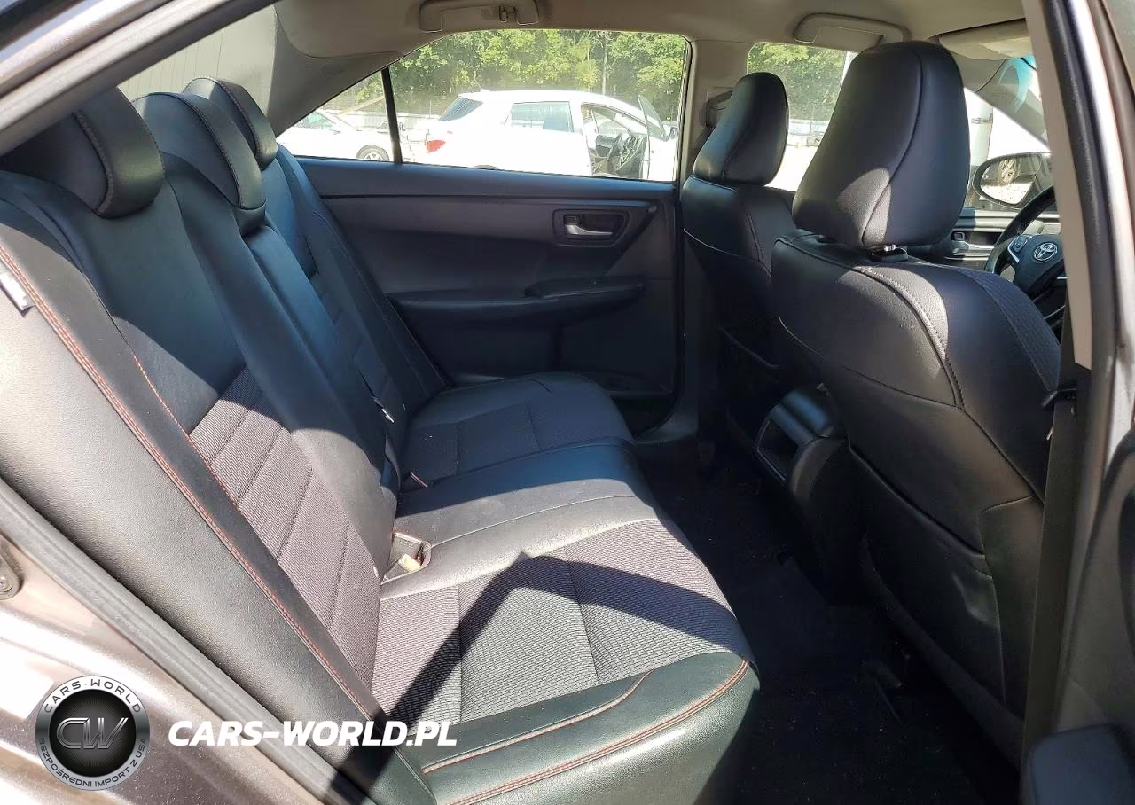 2016 Toyota Camry Se VIN:4T1BF1FKXGU165171 - 10