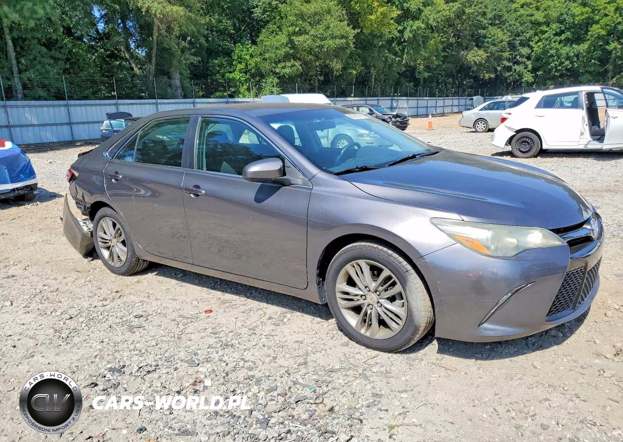 2016 Toyota Camry Se VIN:4T1BF1FKXGU165171 - 4