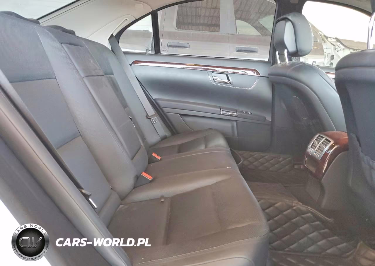 2010 Mercedes-Benz 328 I Auto VIN:WDDNG9FB2AA316550 - 10