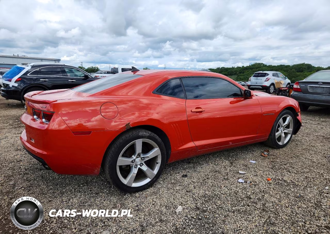 2011 Chevrolet Camaro Lt VIN:2G1FB1ED3B9106420 - 3