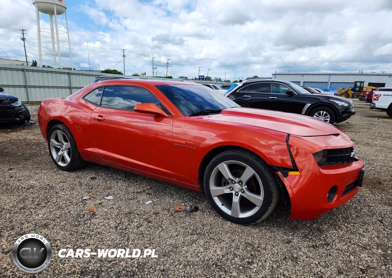 2011 Chevrolet Camaro Lt VIN:2G1FB1ED3B9106420 - 4