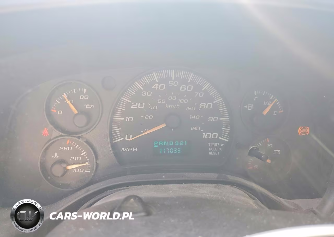 2006 Chevrolet Express 2500 VIN:1GCGG25V761233063 - 9