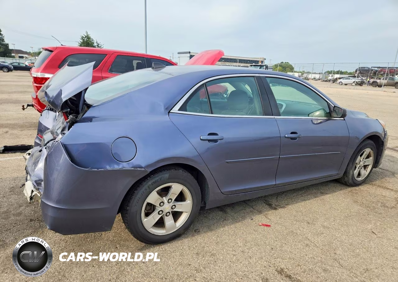 2014 Chevrolet Malibu Ls VIN:1G11B5SL5EF281020 - 3