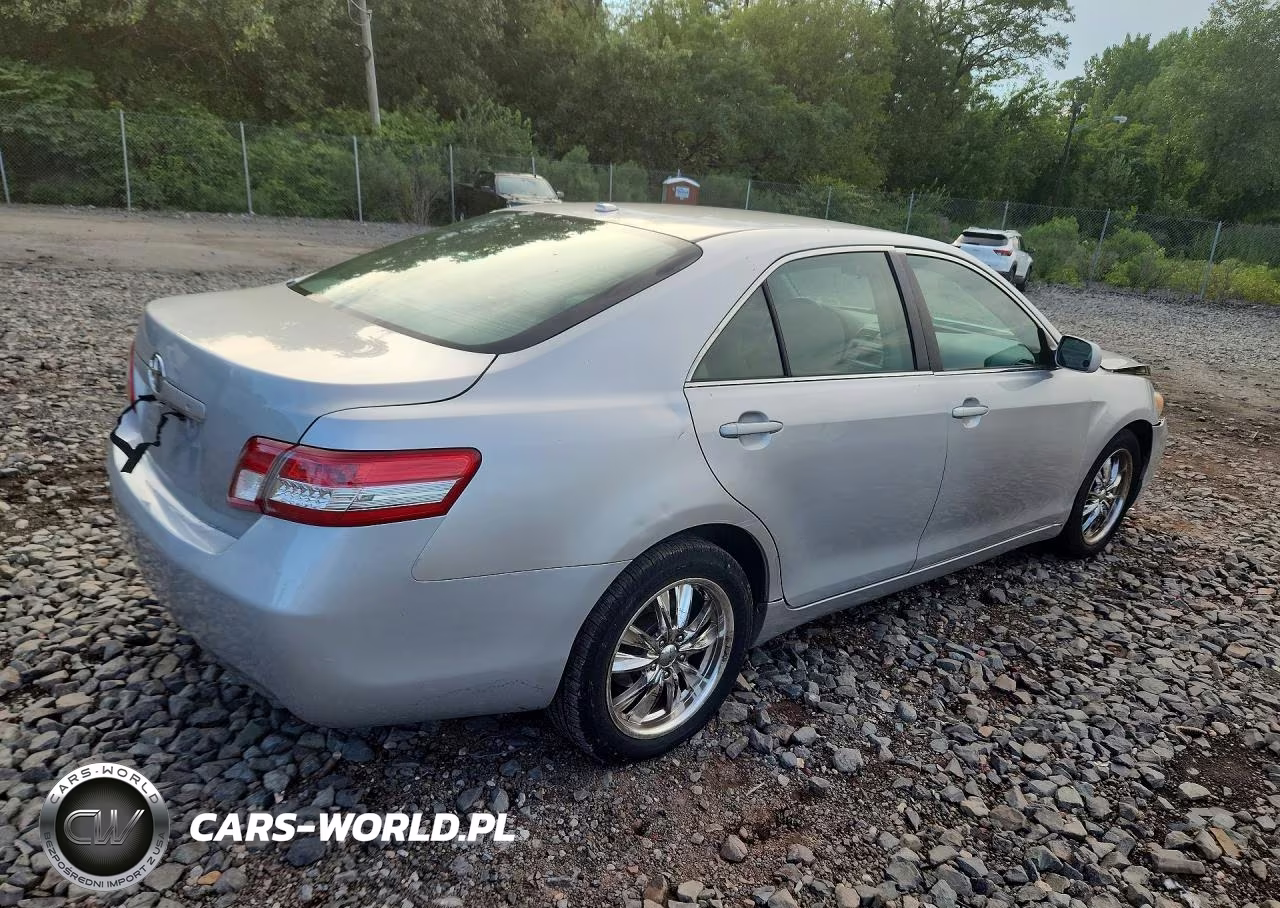 2011 Toyota Camry Le VIN:4T4BF3EK7BR111192 - 3