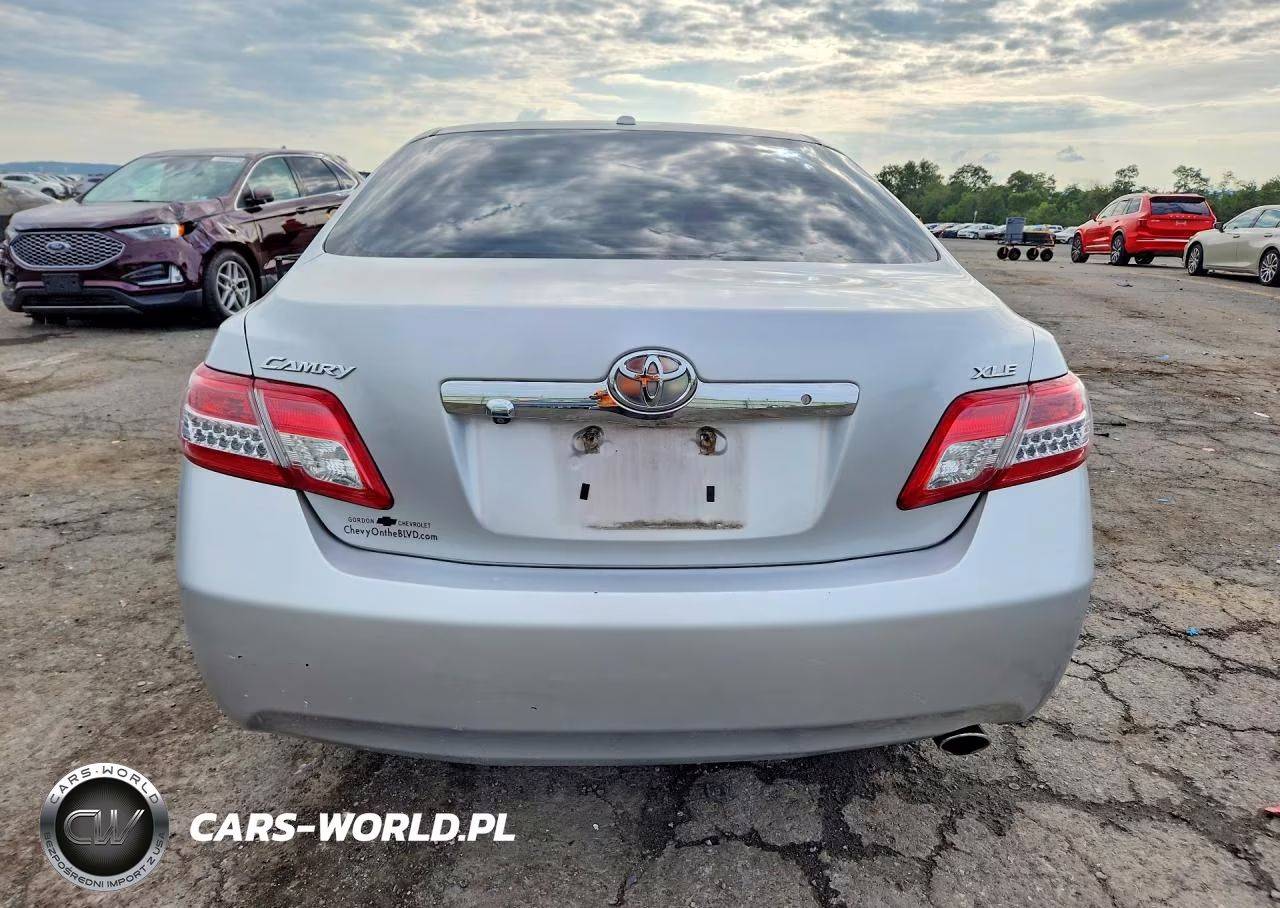 2011 Toyota Camry Xle VIN:4T1BF3EK8BU192732 - 6