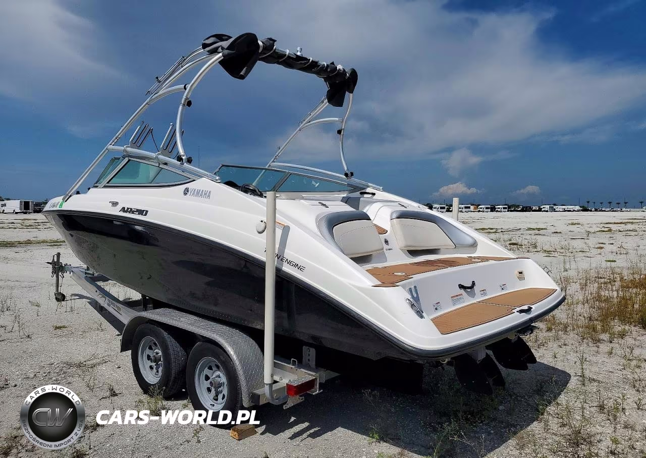 2012 Yamaha Boat VIN:YAMCX352D212 - 3