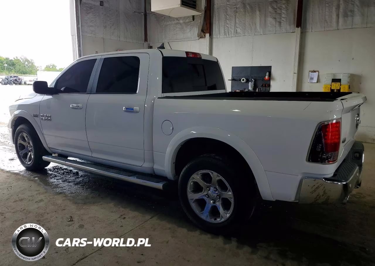 2018 Ram 1500 Laramie VIN:1C6RR7NT3JS221100 - 2